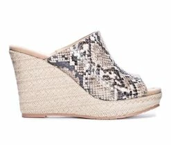 New 🌟 Women's CL By Laundry Billions Platform Wedges Beige 👏